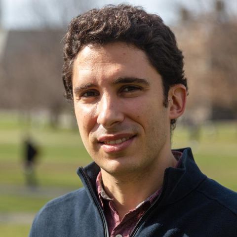 Antonio Moya-Latorre headshot
